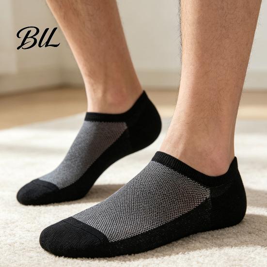 Breathable Running Socks No Show for Men, Low Cut Ankle Socks, Invisible Sports Footwear Men Moisture Wicking Athletic And Everyday Commuter
