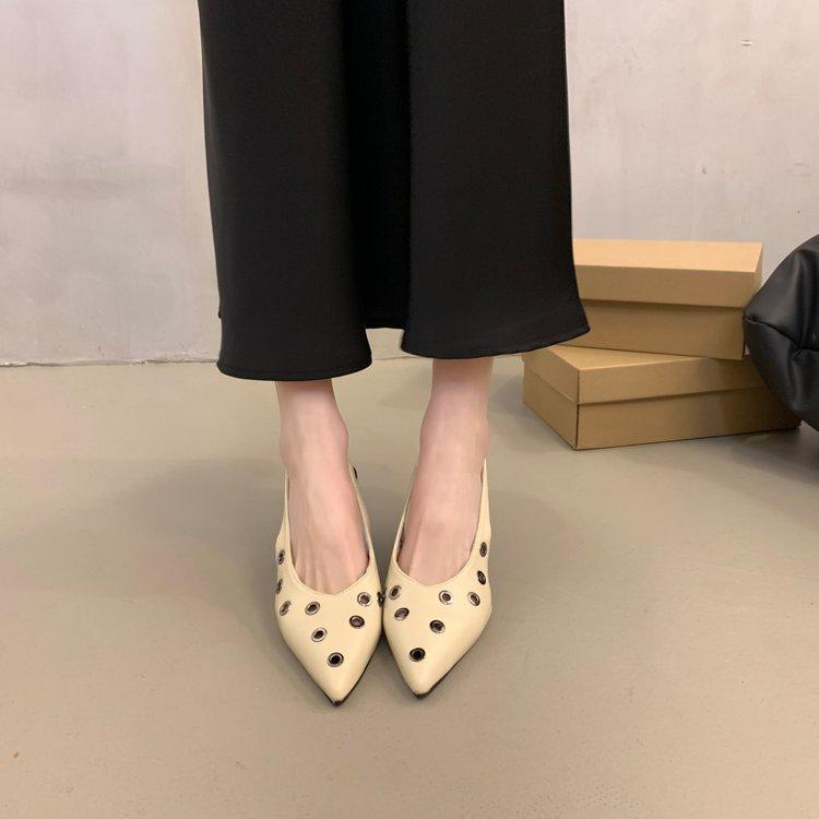 Французский темперамент, чувство высокого класса, с юбкой, сумкой, головными сандалиями, сказочной обувью, весенне-летние остроносые туфли на высоком каблуке, вечерние одинарные туфли