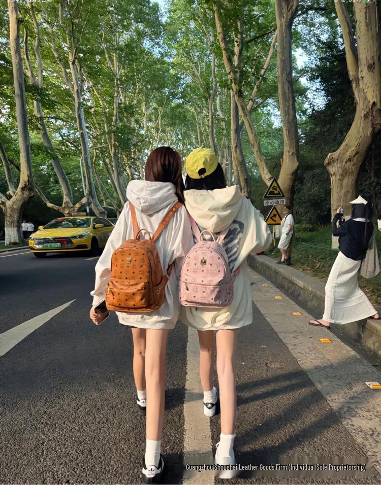 Мужской модный рюкзак в стиле колледж с шипами: Дорожная и повседневная сумка большой вместимости