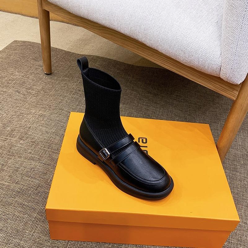 Модные мягкие кожаные ботильоны женские сапоги в британском стиле осень-зима 2024 новые повседневные женские туфли короткие сапоги женская мода