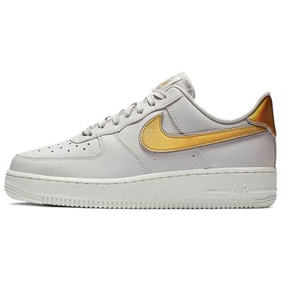 Женские кроссовки Air Force 1 Low Metallic Platinum Metallic Gold AR0642-001
