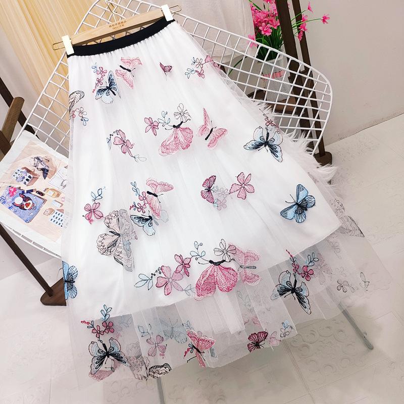 Qooth Сетчатая юбка-бабочка с вышивкой в ​​тяжелой промышленности, новинка весны 2022, высокая талия, большая распашная юбка-зонтик средней длины с высокой талией