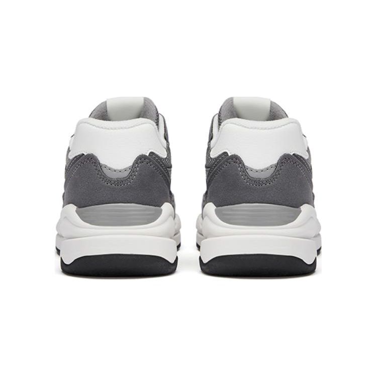 New Balance Кроссовки детские низкие серии Nb 5740, серые PV5740VB