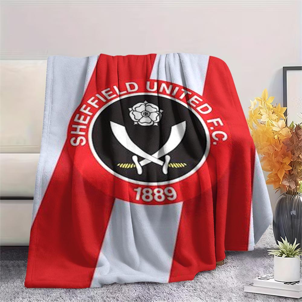 1Pc Sheffield United FC Print Flannel Blanket, High quality Comfortable for All Seasons, Home Decor, Warmth and Comfort, Perfect for Christmas GiftS