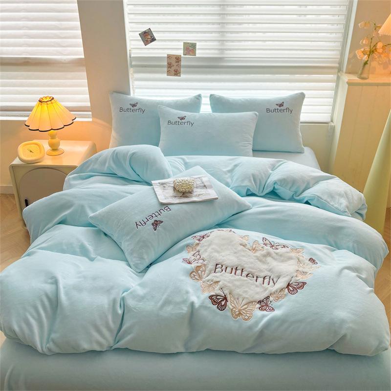 Winter milk fleece four-piece butterfly patch embroidery design new warm four-piece student dormitory available