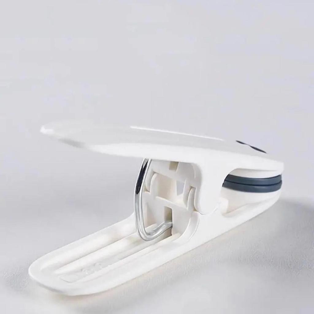 12Pcs PP Clothes Washing Clips Household Clothing Coat Hat Socks Pegs Sealing Pins Traceless Windproof Clips Hang Clamps