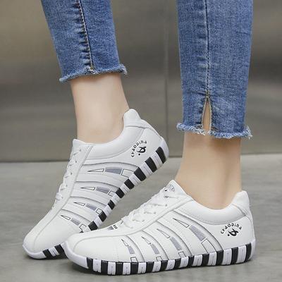 Летняя белая обувь женская весенне-осенняя модная студенческая круглая голова полосатые кеды на шнуровке