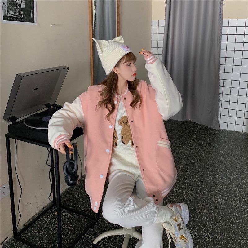 Бейсбольная куртка для женщин