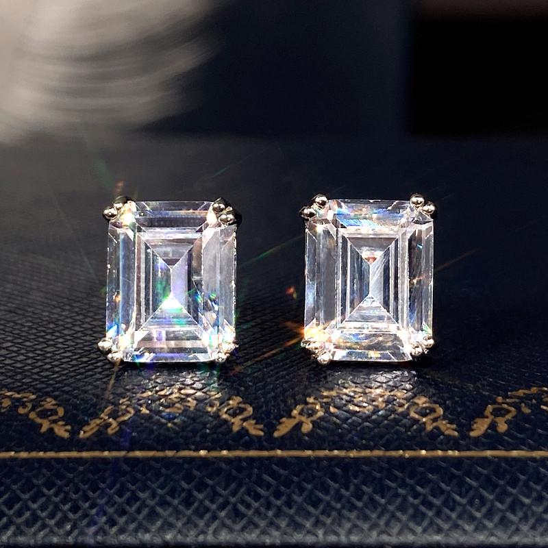 Simple Square Cubic Zirconia Stud Earrings for Women High Quality Daily Wear Fancy Accessories Fashion Jewelry Wholesale