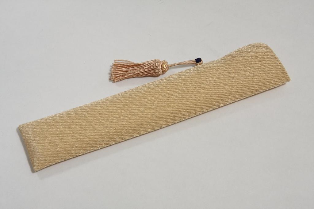 Веер Kyo Fan Cat, вид сзади, веер ручной работы Kyoto Craftsman с кисточками, в комплекте сумка для веера, бумажная коробка [Hasegawa]