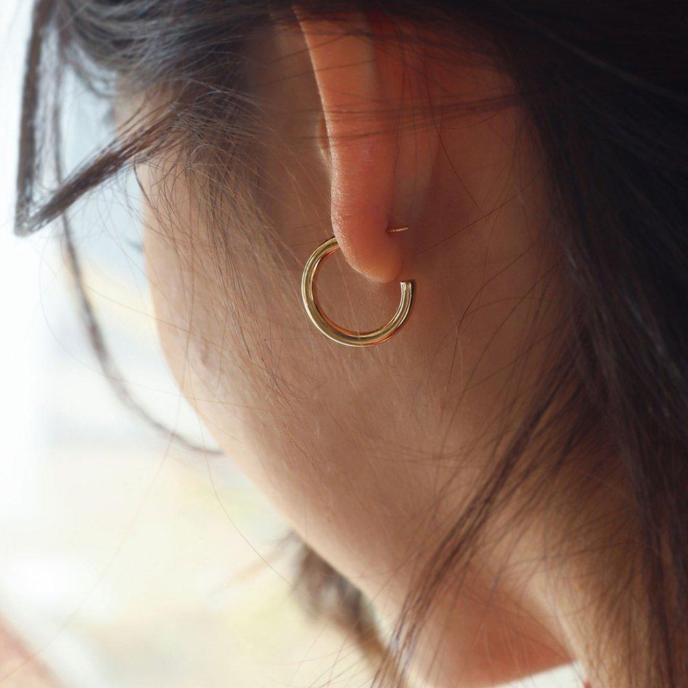 [ Modernlike / Штаб-квартира Оригинал ] Серьги-кольца из серебра с заполнением 14-каратным золотом