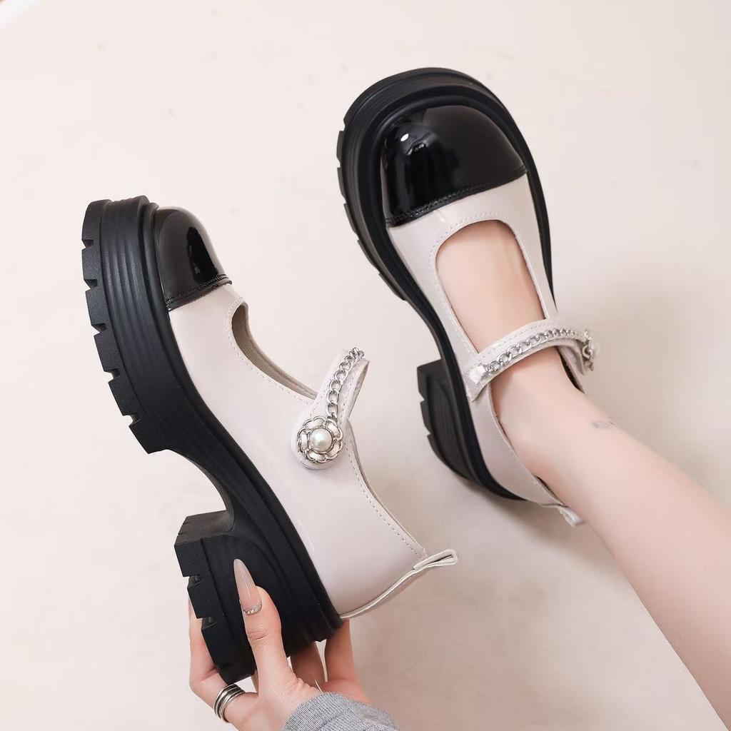 Темпераментные туфли на платформе в стиле сяосянфэн 2025 лето новые французские туфли Мэри Джейн женские в британском стиле ретро маленькие кожаные туфли