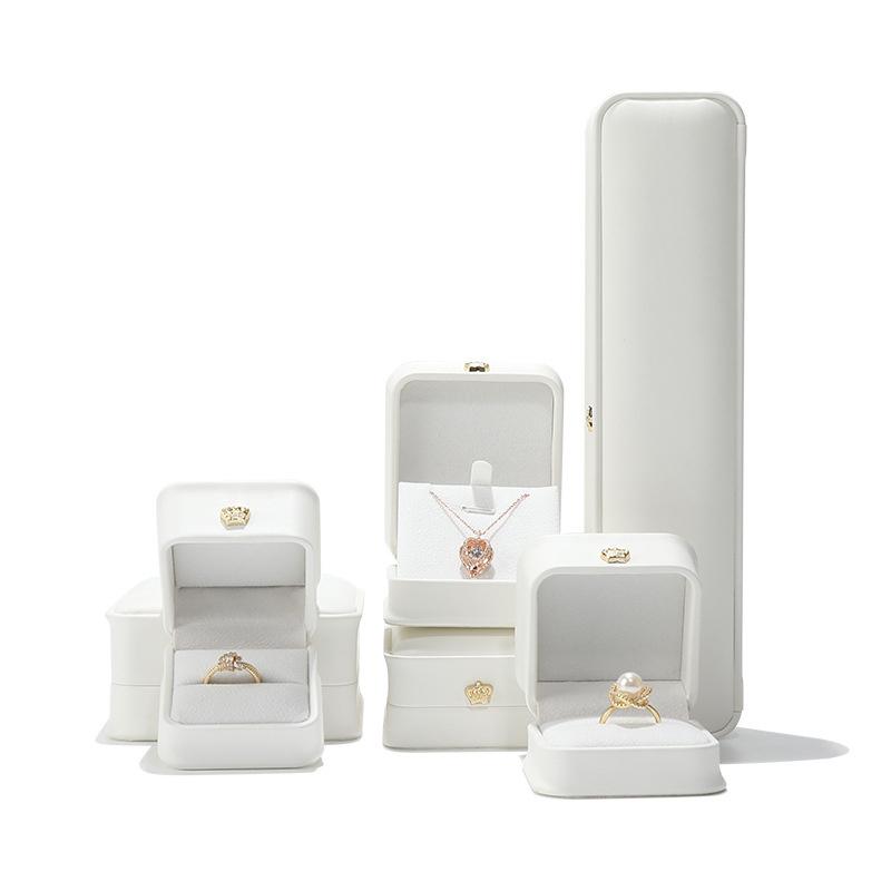 Коробка для украшений из искусственной кожи с короной, кулон для кольца, шкатулка для браслета, шкатулка для жемчуга, шкатулка для упаковки ювелирных изделий