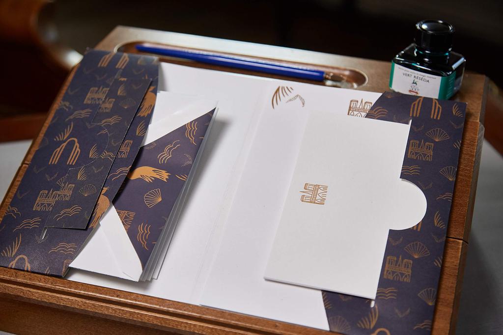 Lalo Season Paper Letter Set Blue gl74002 G.