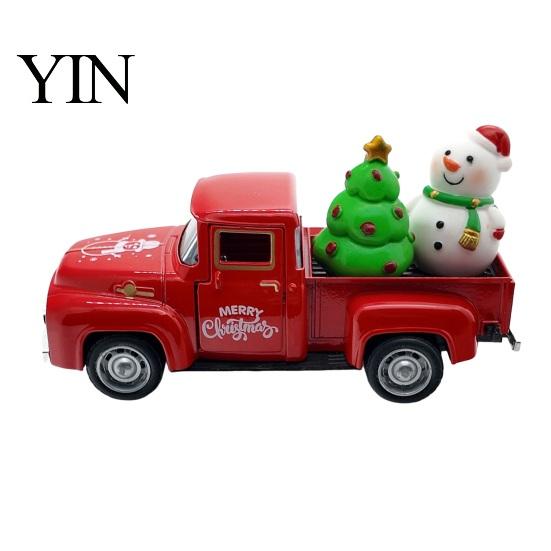 Holiday Truck Statue Christmas Pickup Figurine, Vintage Car with Santa Claus, Ornament Tree, Snowman, Miniature Alloy Vehicle for Party Style Decor