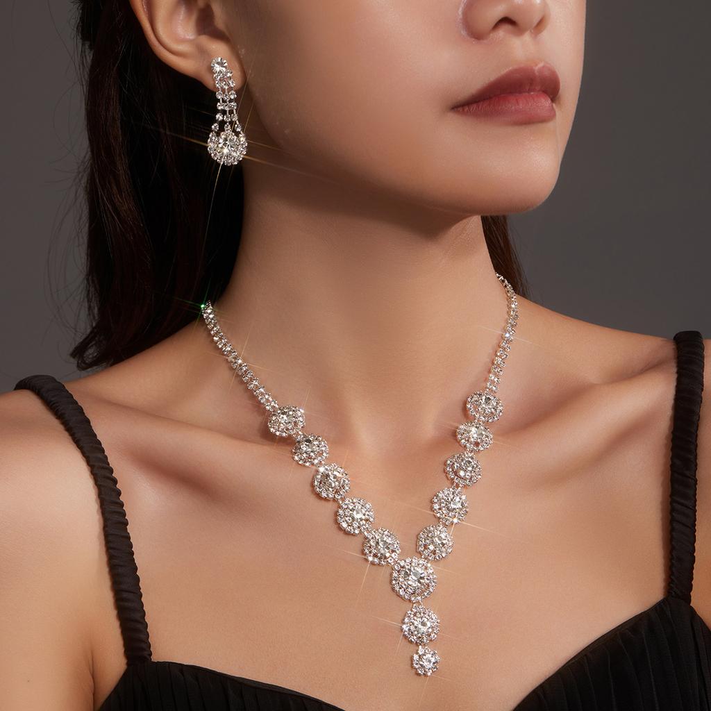 Temperament Shiny Rhinestone Necklace Earrings Two-piece Set, Bridal Jewelry Set, Wedding Dress Accessories