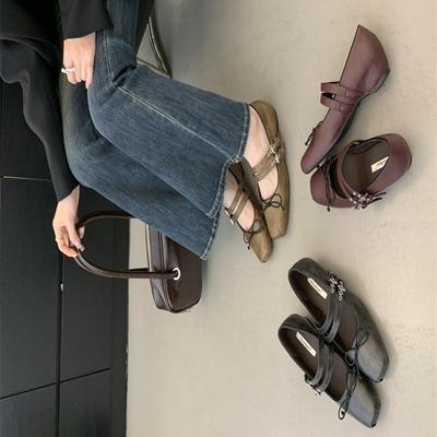 Коричневые квадратные французские туфли Мэри Джейн на плоской подошве, женские, новинка весны 2025 года, ретро-юбка, легкие одинарные туфли