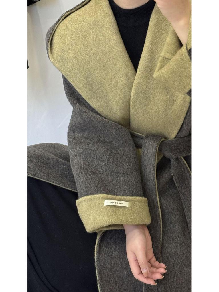 Женское двустороннее шерстяное пальто Cloud Floss: Пальто с капюшоном и поясом на талии, с широким лацканом, свободного кроя, утолщенное, подчеркивающее темперамент.