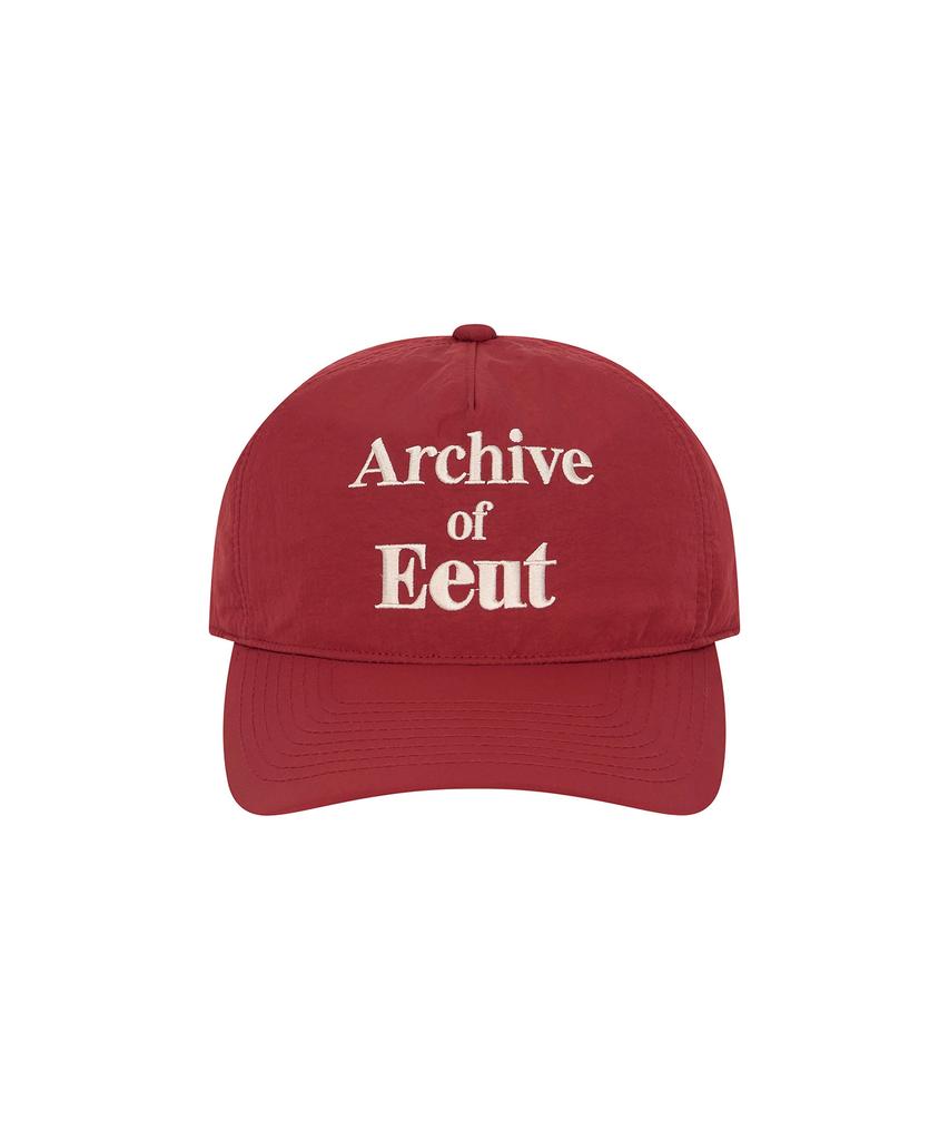 Кепка-бейсболка Iuteu Archive Of Eeut/Красная