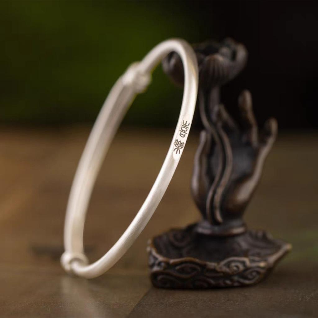 White Copper Bracelet Women's Ancient Method Frosted Solid Bracelet with Engraved Characters Push-pull Retro Chinese Style Bracelet Gift