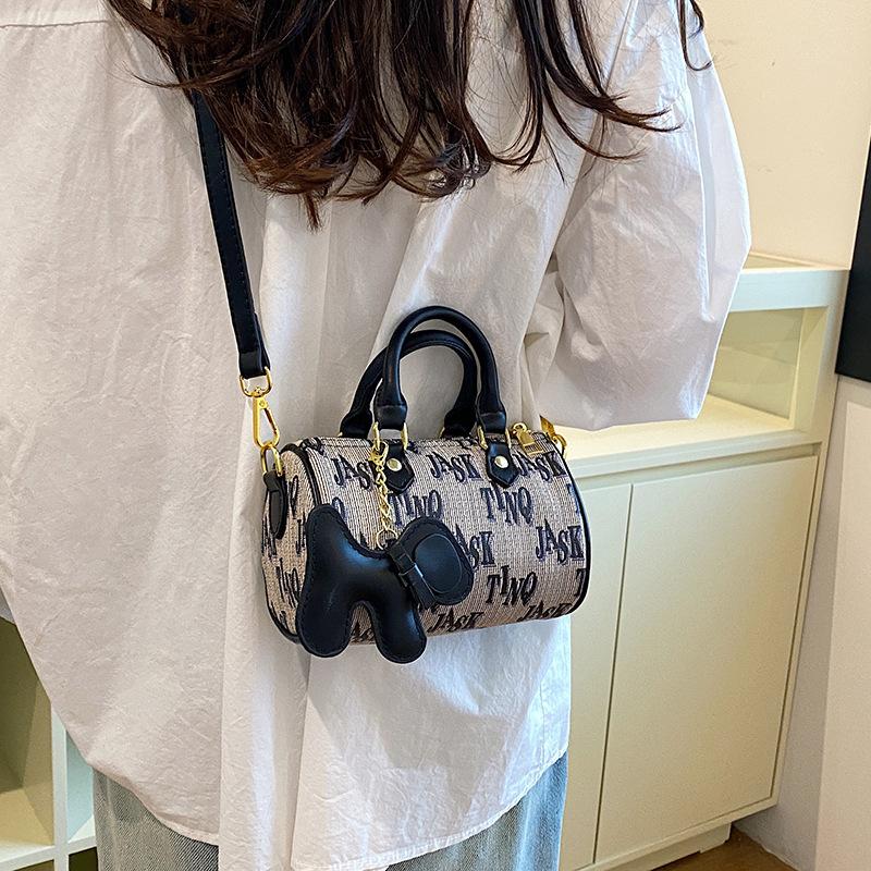 Ретро сумка женская 2024 новая осенне-зимняя фактурная сумка Boston сумка через плечо премиум-класса