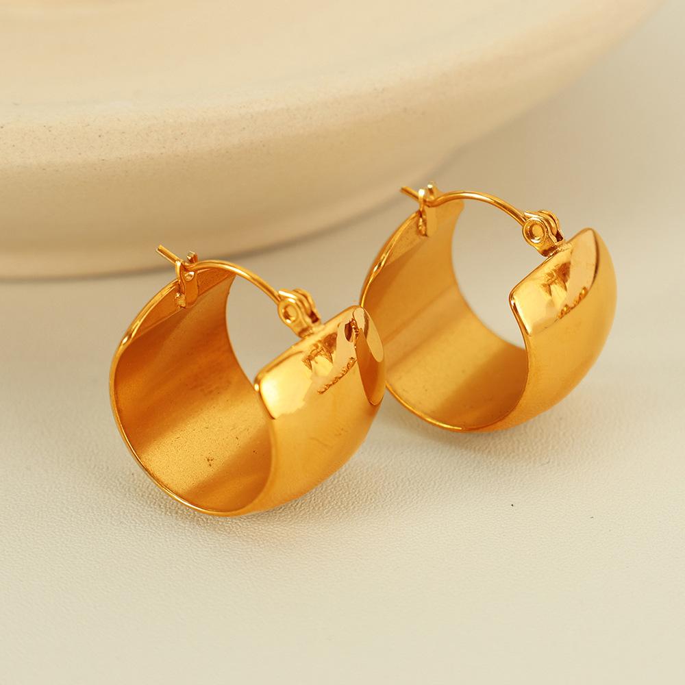 Japanese and Korean Simple Striped Ear Clip Female Temperament Wild Ring for Girlfriend Chic Valentine's Day Gift Trendy