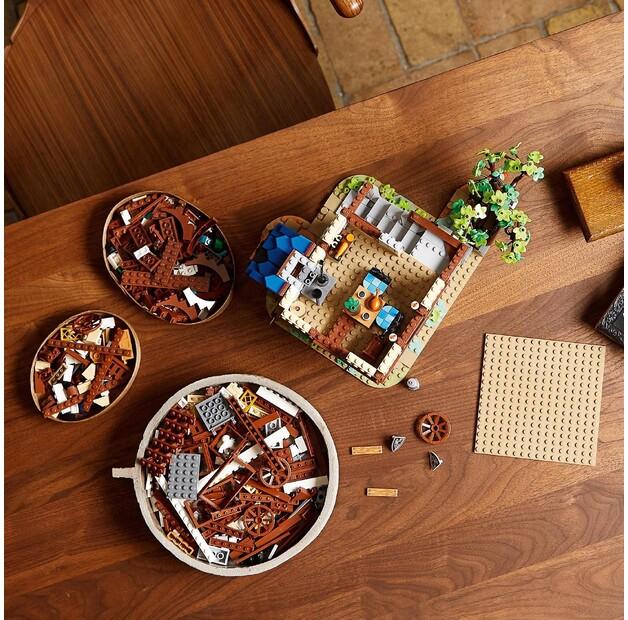 LEGO Ideas 21325 Средневековая кузница