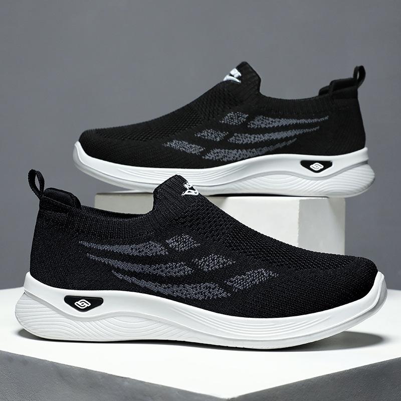 Fashion 2024 New Summer Fashion Flight Knitted Shoes Men's Leisure Walking Shoes Fashion Couple Sports Shoes Mesh Breathable Men's Shoes