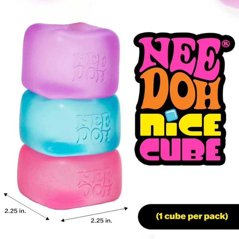 Schylling Needoh Nice Cube - Сенсорная игрушка, Сквиш для снятия стресса, Кубик-сжималка, Игрушка-антистресс, Подарок детям, Красно-пурпурно-синий, Sn