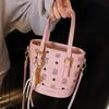 Korean version of the new product, high-end classic printing fashion, portable bucket bag, niche temperament, women's commuter style messenger bag