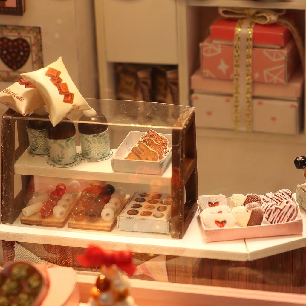 COCOA'S FANTASTIC IDEAS, DIY Miniature House Kit, Creative Birthday Christmas Gift Assembly Model Black Friday