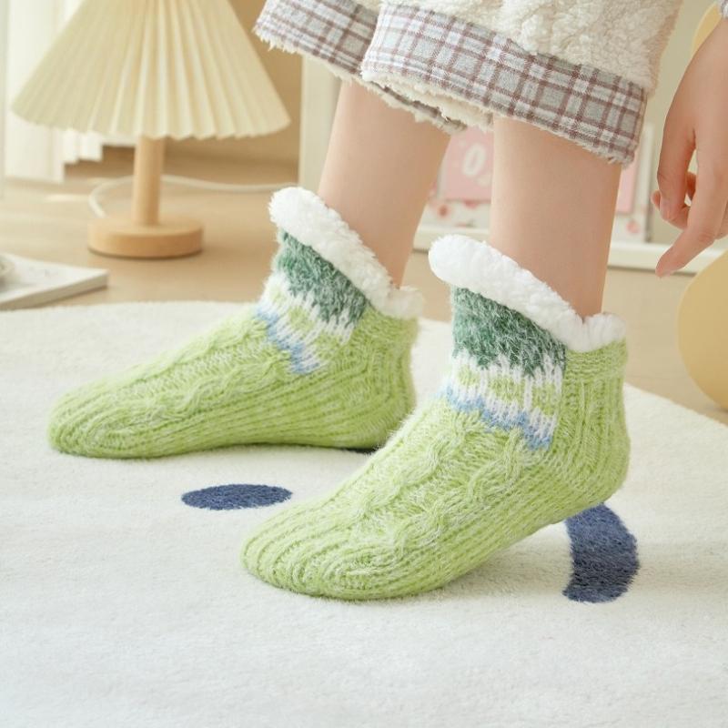 Fashion Plush Floor Socks Women Anti Slip Flower Thick Thermal Socks Autumn WinterAnkle-high Hosiery Slippers Socks Indoor