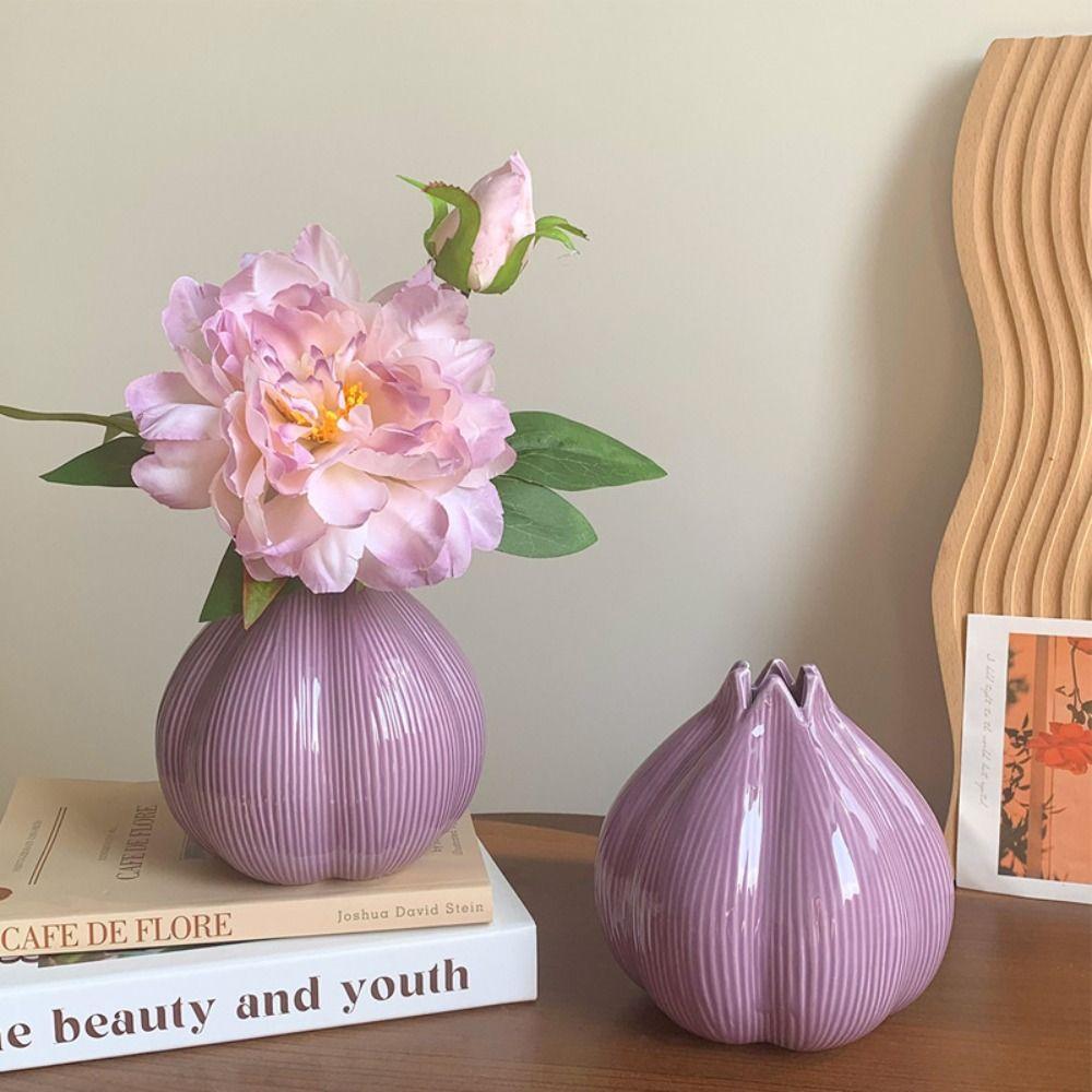 Modern Onion Ceramic Vase Minimalist Flower Pot Desktop Ornament Garlic Shape Vase Dried Flower