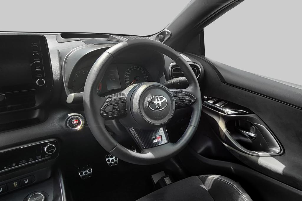 SecondStage Панель рулевого колеса Toyota GR Yaris Цифровое углеволокно T774DCB Комплект, Стиль,