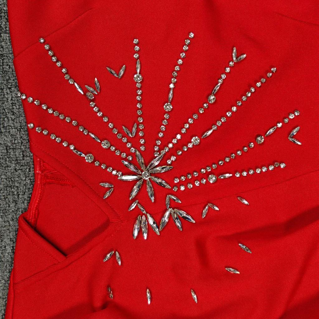 Элегантное вечернее платье с кристаллами, облегающее - Европейский и американский стиль