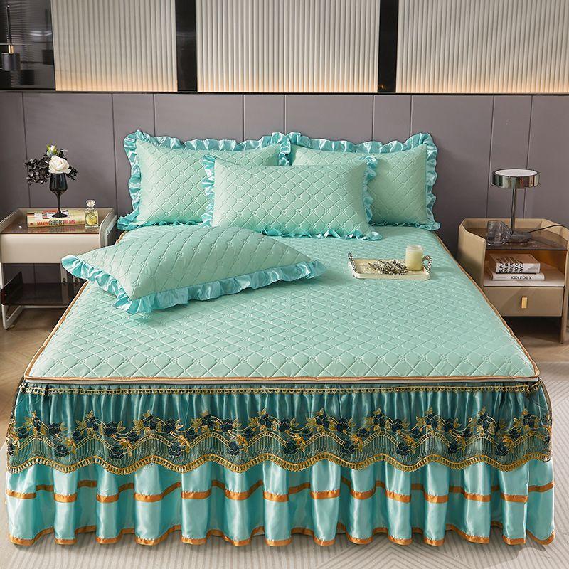 Комплект из 3 предметов для спальни Высококачественная юбка для кровати из хрустального бархата Комплект из трех предметов с толстой кружевной отделкой, стиль корейской принцессы Теплый и нескользящий чехол для матраса