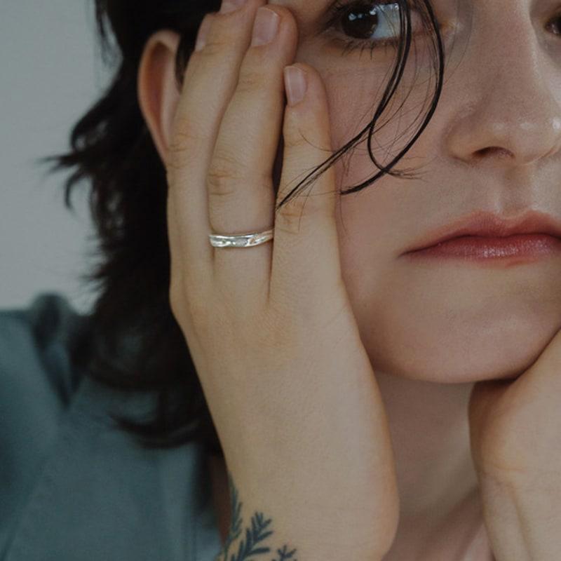 OVERGREY Waves Ring