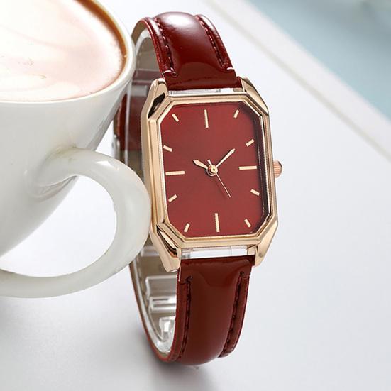 Женские часы Точный тонкий ремешок Нежный винтажный ультра-маленький циферблат Украшение из сплава Академический стиль Кварцевые часы Аксессуар для одежды