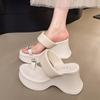 Fashion On A Wedge Glitter Slides House Slippers Platform Rubber Flip Flops High-Heeled Shoes Lady Slipers Women Jelly Hawaiian 2025
