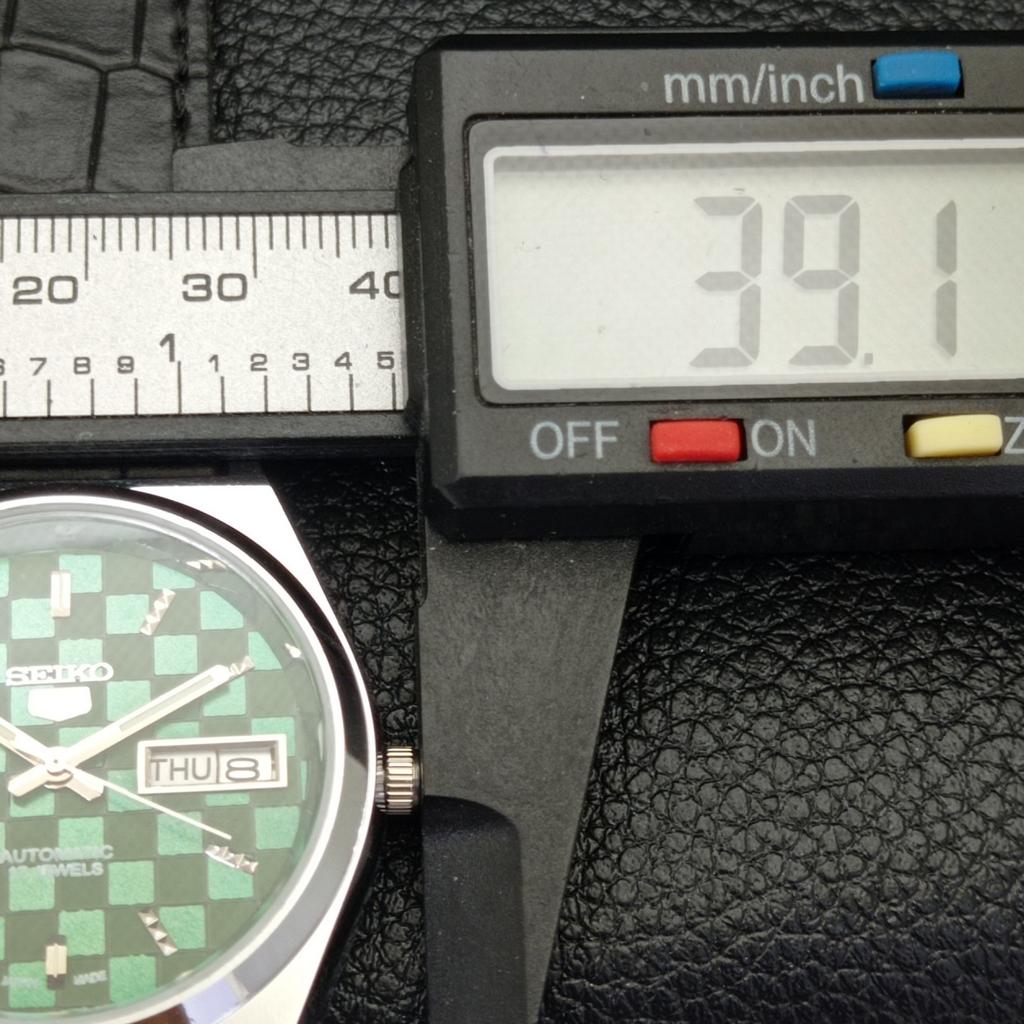 ЯПОНСКИЕ МУЖСКИЕ АВТОМАТИЧЕСКИЕ ЧАСЫ SEIKO 5 6309A ВОССТАНОВЛЕННЫЕ ЗЕЛЕНЫЙ ЦВЕТ ЦИФЕРБЛАТ a440211-4