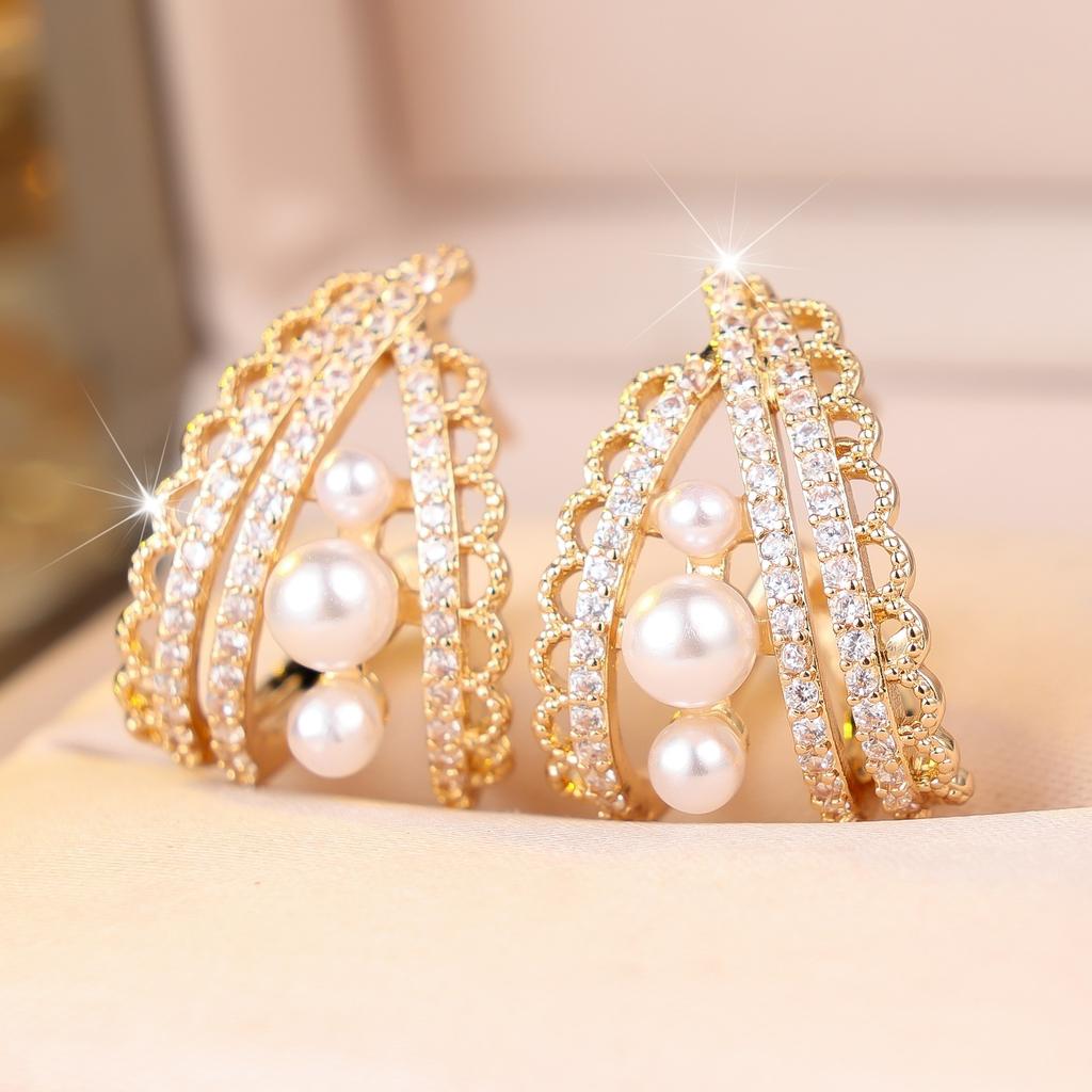 Elegant Female White Zircon Pearl Skeleton Stud Earrings Trendy Fashion Gold Color Wedding Jewelry For Women
