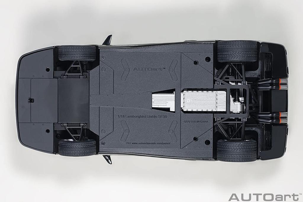 AUTOart Lamborghini Diablo SE30 DEEP BLACK Black Finished Product One Size 79159 1/18 METALLIC/Metallic