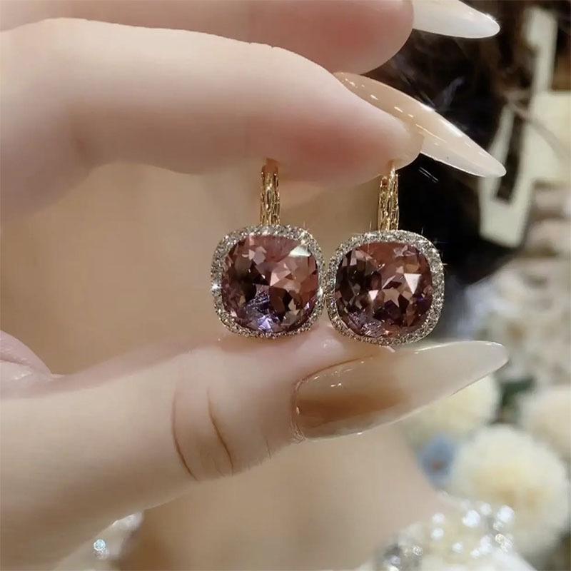 Роскошные квадратные серьги в стиле французского ретро с фиолетовыми кристаллами