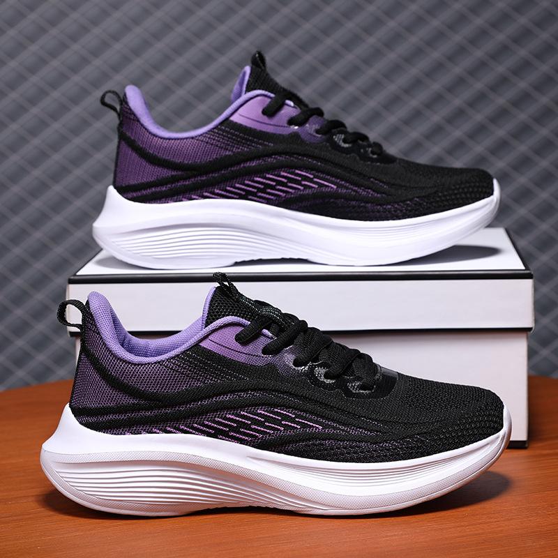 Summer new mesh soft-soled casual shoes fly-woven single-mesh breathable and lightweight running sports shoes