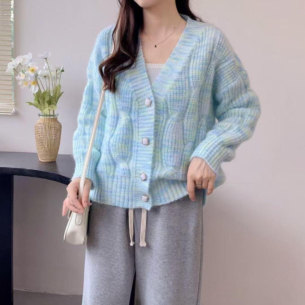 Women's V-Neck Gradient Rainbow Knit Cardigan - Loose-Fit Cable Knit Jacket for Spring & Autumn