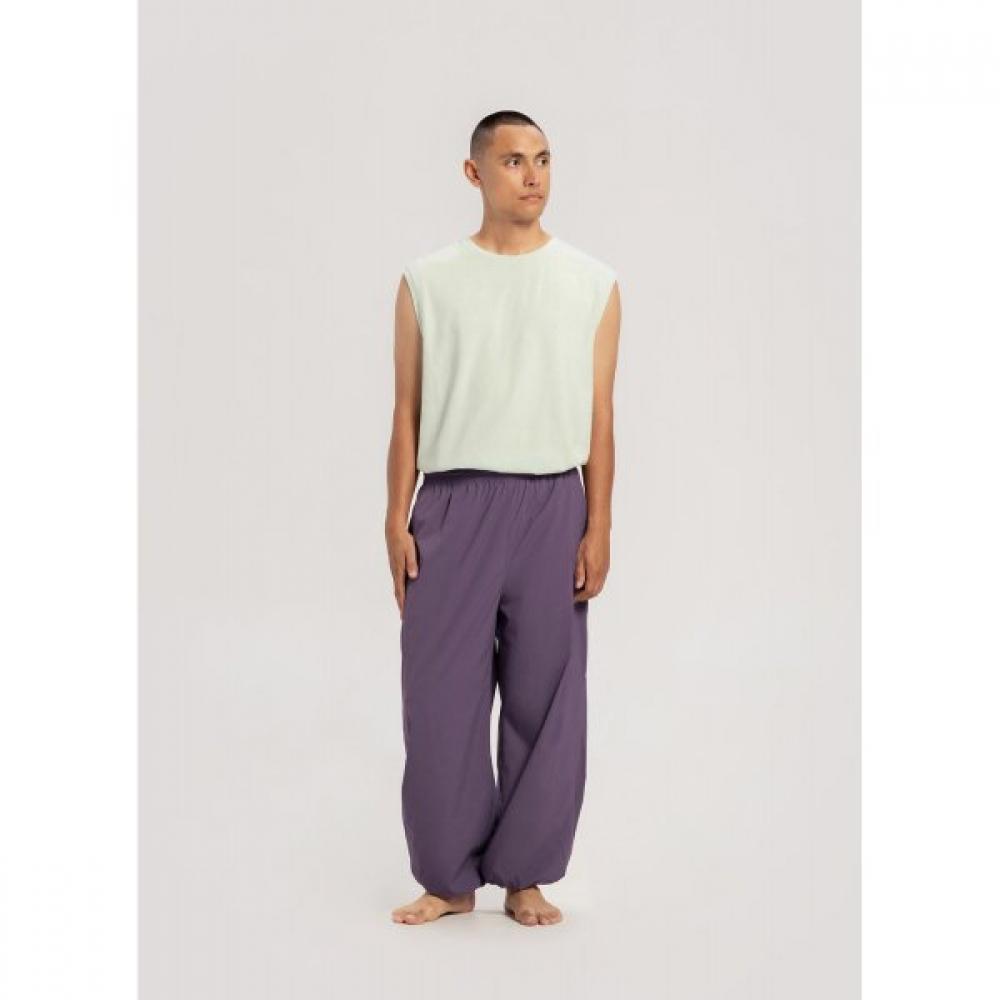 Budhi Mudra Diagonal Jogger Pants  Grape Compote  B61003apl44 P44 