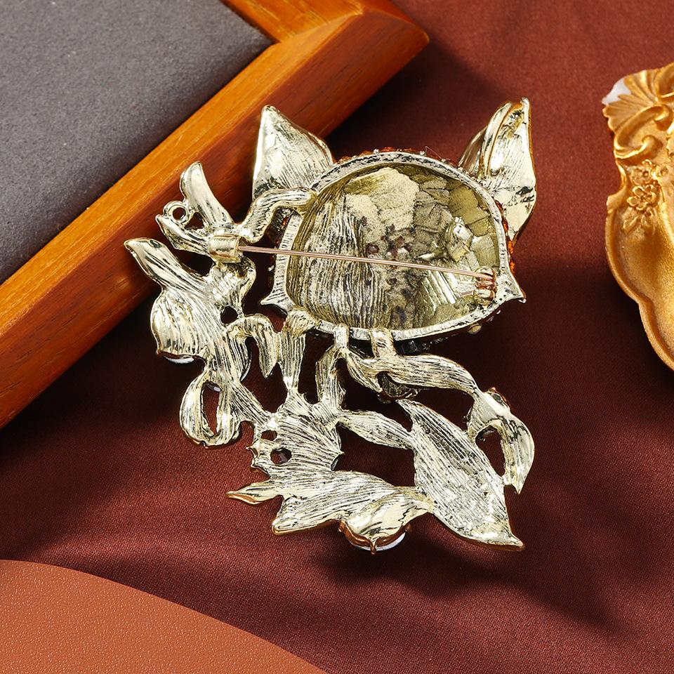 Crystal Fox Brooch for Women Unisex Vintage Animal Party Corsages Pins Gifts
