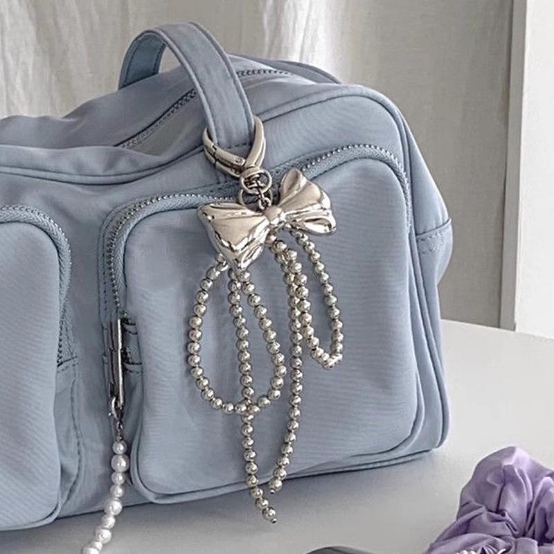 Ins Style Bowknot бисерный брелок для ключей трехмерный серебряный галстук-бабочка телефон кулон чехол для наушников подвеска автомобильный брелок сумка декор