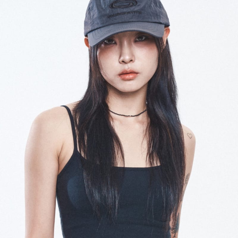 YOURGRAVITY Gravity Hole Logo Nylon Ball Cap 4color