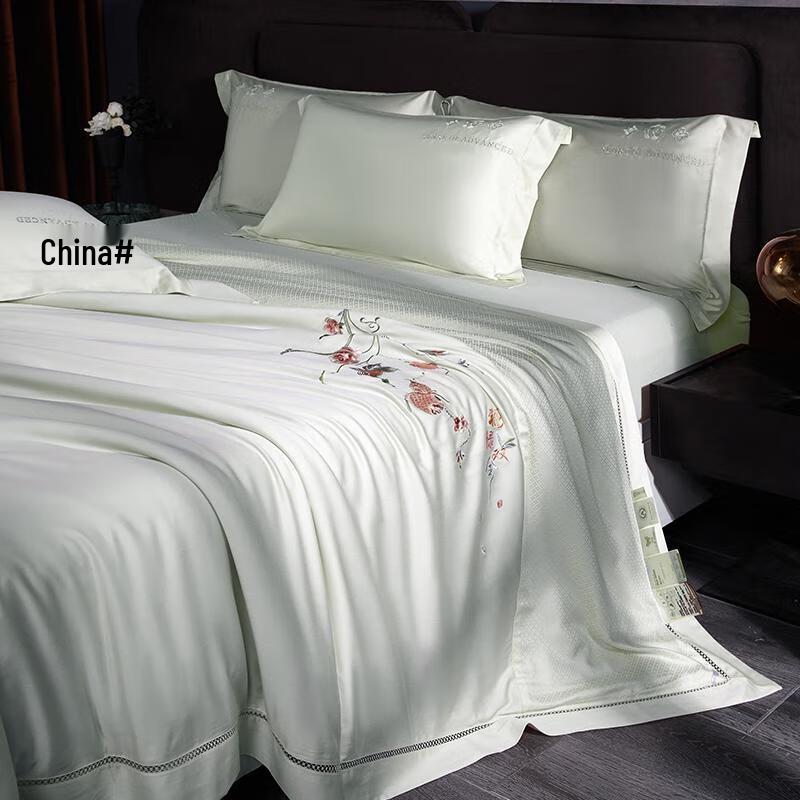 Bijiama 100S Satin Suzhou Embroidery Mulberry Silk Quilt